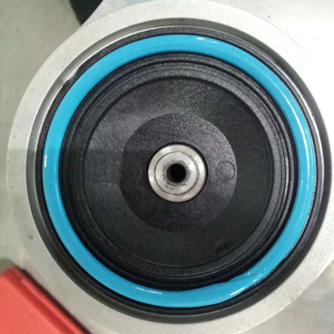 Клей для откидного колеса для изготовления откидного диска