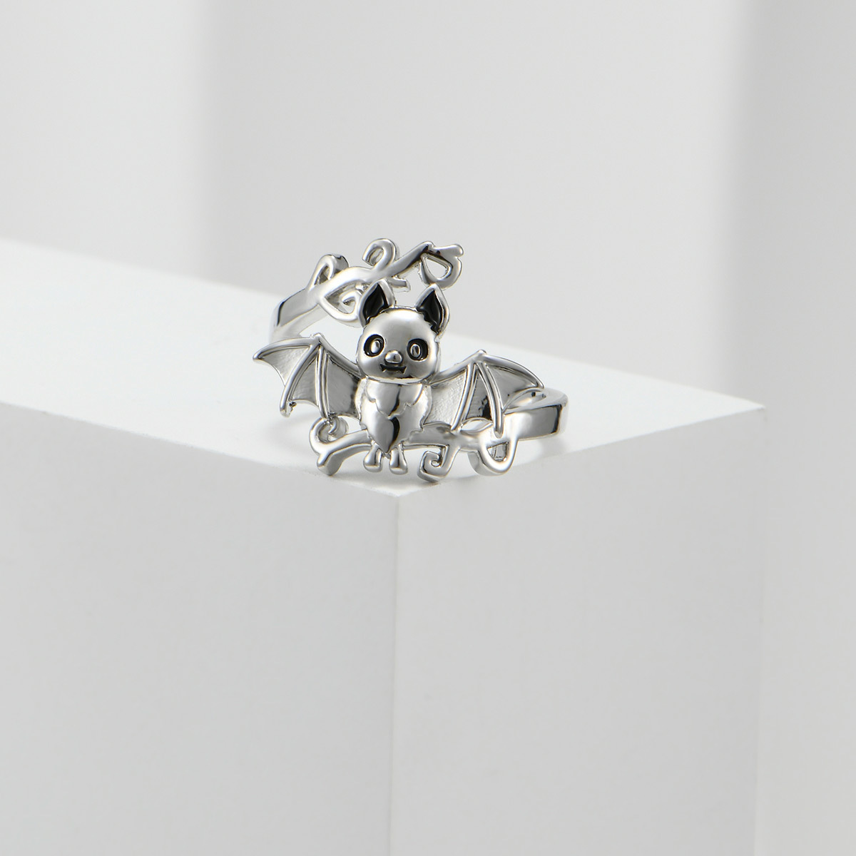 Bat Silver