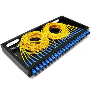 Caja de terminales de fibra óptica FTTH Panel de conexión ODF de tipo giratorio Montado en Rack de 24 puertos con adaptador SC/FC/ST/LC - Product Image 1
