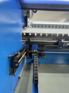 Easy-to-<strong>Program</strong> Electro Hydraulic <strong>Bending</strong> <strong>Machine</strong> for Aluminum Composite Material with Laser Guide - Product Image 3