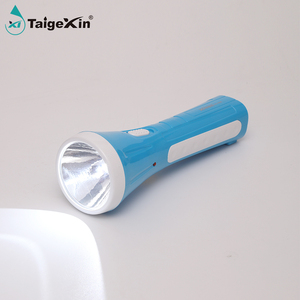 Taigexin ไฟฉาย LED ขนาดเล็กแบบพกพาชาร์จไฟได้สำหรับตั้งแคมป์ - Product Image 1