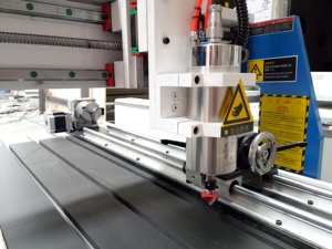 热销路由器CNC 4轴木工机械价格在巴基斯坦 - Product Image 5