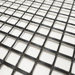 Sợi thủy tinh <span class=keywords><strong>geogrid</strong></span> hai trục đơn trục sợi thủy tinh nhựa đường cường độ cao màu đen 100 m/cuộn 40kn độ bền kéo <span class=keywords><strong>geogrid</strong></span> - Product Image 1