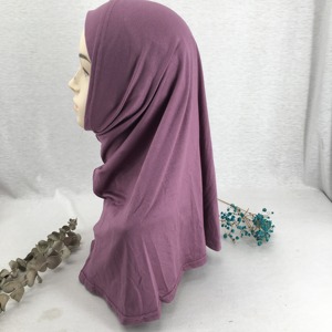 Set Hijab Premium Anak Perempuan Dua Potong Instan Katun Jersey Amira Hijab Undercap Muslim Usia 10 hingga 18 Tahun - Product Image 6