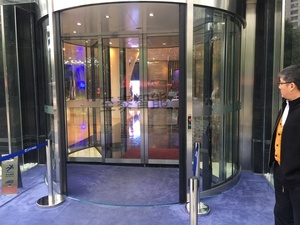 Panasoni Modern lüks iki kanatlı otomatik döner kapı serisi çelik ve cam sürgülü açık stil için otel dış giriş - Product Image 5