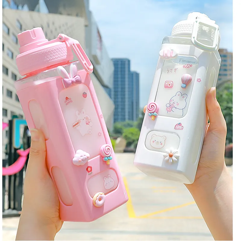 Kawaii Bear Pastel Water Bottle With 3D Sticker 700ml/900ml Plastic Travel Tea Juice Milk Portable Cute Shaker Drink Bottle Gift