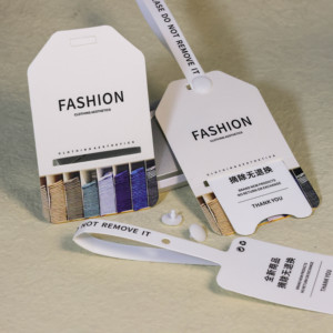 Perfume con logotipo personalizado de fábrica más popular, papel ecológico, etiqueta colgante de joyería pequeña redonda negra con cuerda elástica