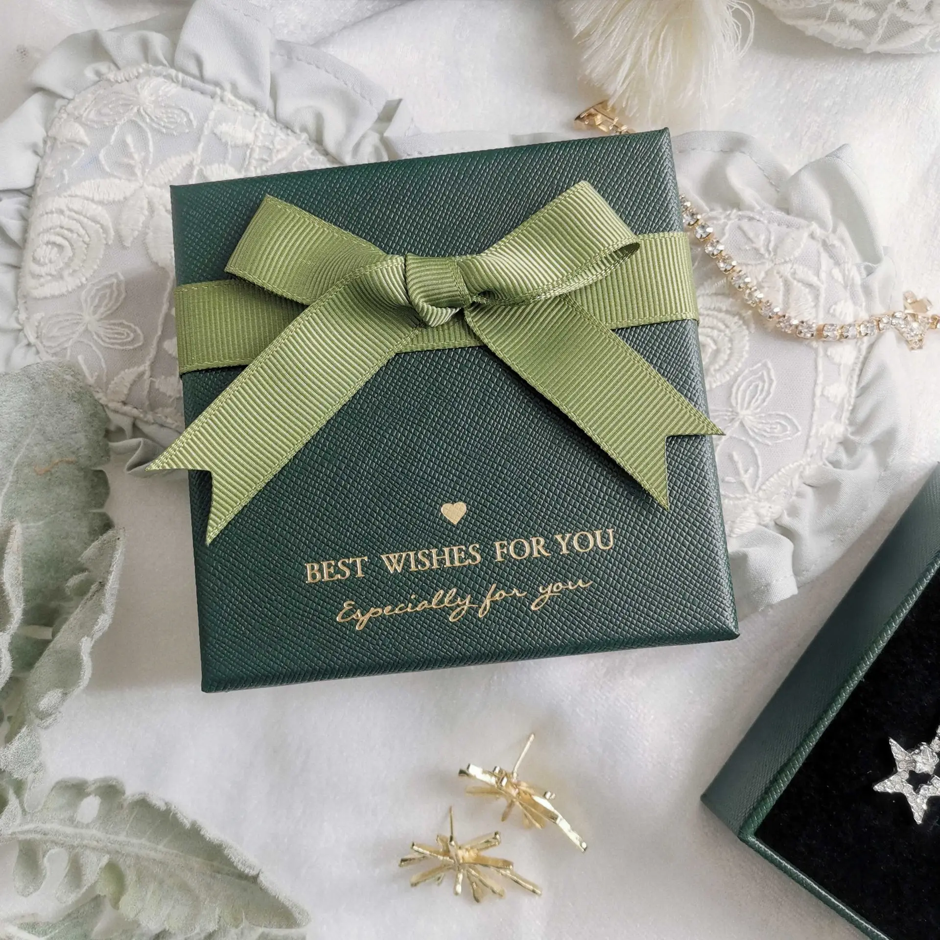 Benutzer definierte private Logo langlebige Papp schmuck harte starre Papier Halskette Box Weihnachts geschenk Low Moq Ring Boxen