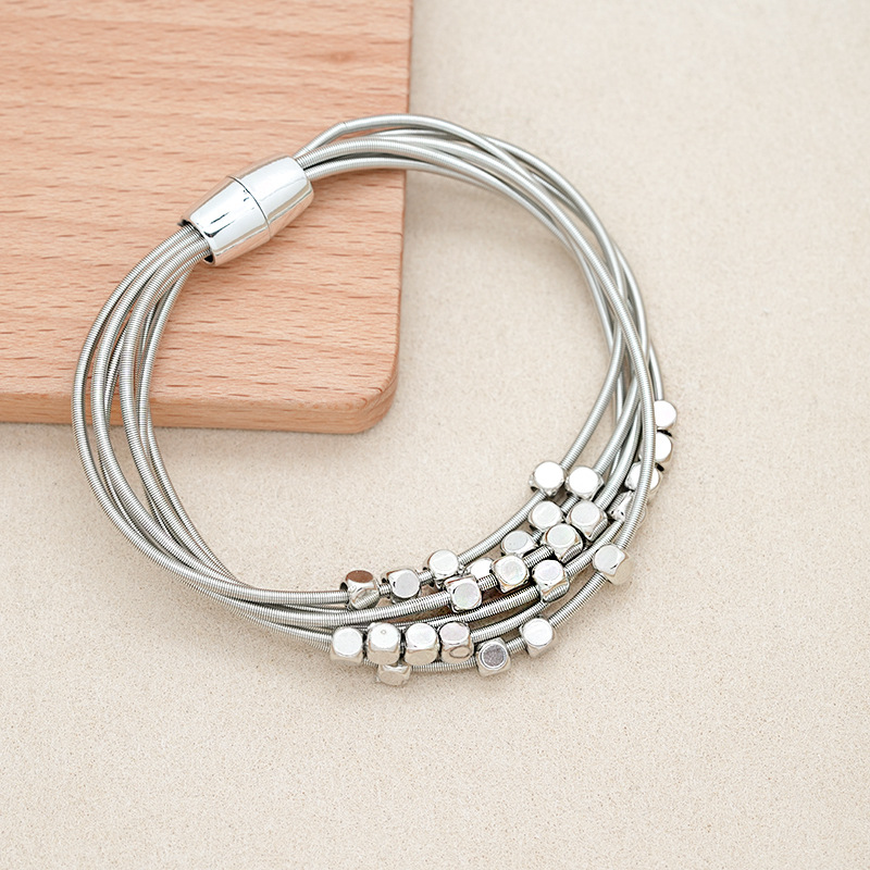 Magnetic buckle multi-wire spring Pandora bracelet