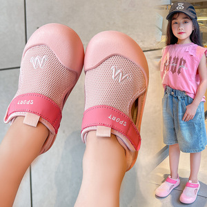 Sandálias para meninos 2024 novo verão sapatos infantis baotou sola macia sapatos casuais de praia antiderrapantes
