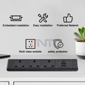 3UK Outlets Tomas de corriente multifuncionales de escritorio 3AC Enchufe eléctrico 2 * USB A + 1 * USB C Tomas de carga ABS - Product Image 2