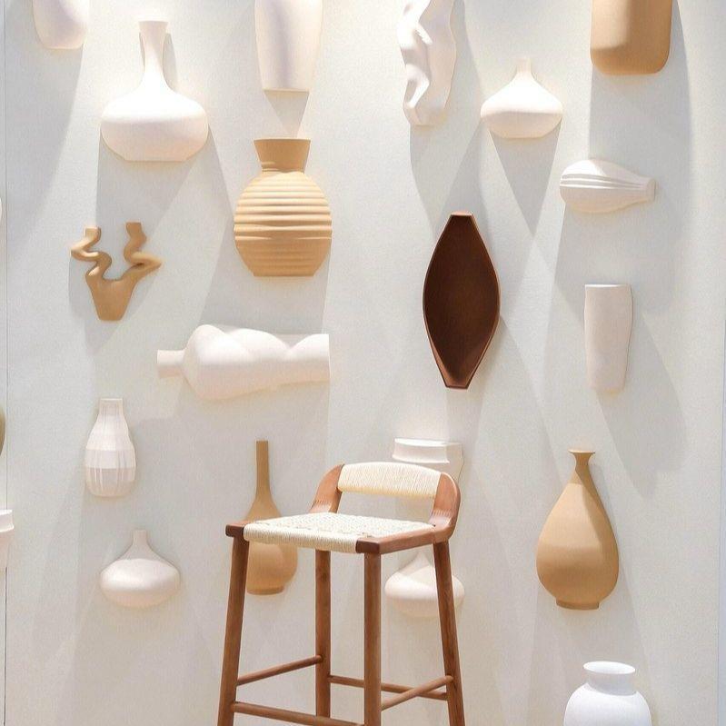 Estructura de madera maciza color cereza.