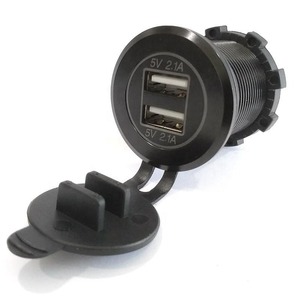 12v双<span class=keywords><strong>USB</strong></span>端口QC3.0快速充电Pd C型快速充电汽车<span class=keywords><strong>USB</strong></span>充电器插座