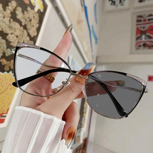 Cross-Border New kim loại Cat Eye thay đổi màu xanh ánh sáng chặn trẻ em Unisex full-frame Kính đọc sách thời trang hợp thời trang - Product Image 1
