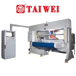 High Speed and Belt Style <strong>Computer</strong> <strong>Numerical</strong> <strong>Control</strong> Automatic Die Cutting Machine for Footwear - Product Image 4