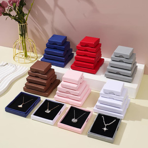 Takı ambalaj için özel Logo 1.5 cm High-End taşınabilir kağit kutu serigraf bilezik kolye yüzük hediye kutuları sünger - Product Image 2