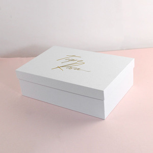 独特的豪华生物降解定制硬纸金色嵌套盖和底妆白色包装盒 - Product Image 3