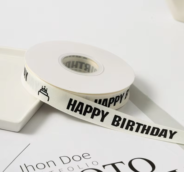 Joyeux anniversaireTexte blanc*noir