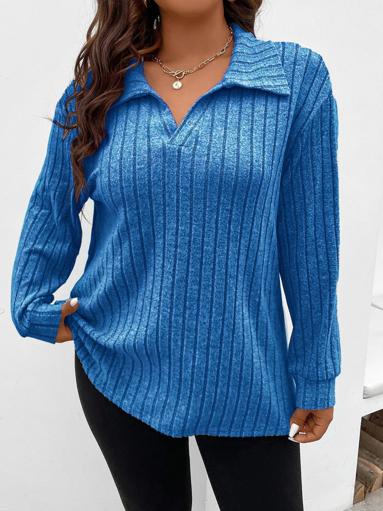 รอยัลบลู