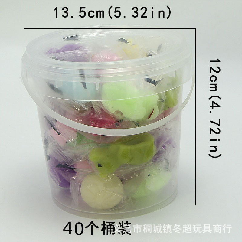 Animal style 40 pieces mixed in 1 bucket