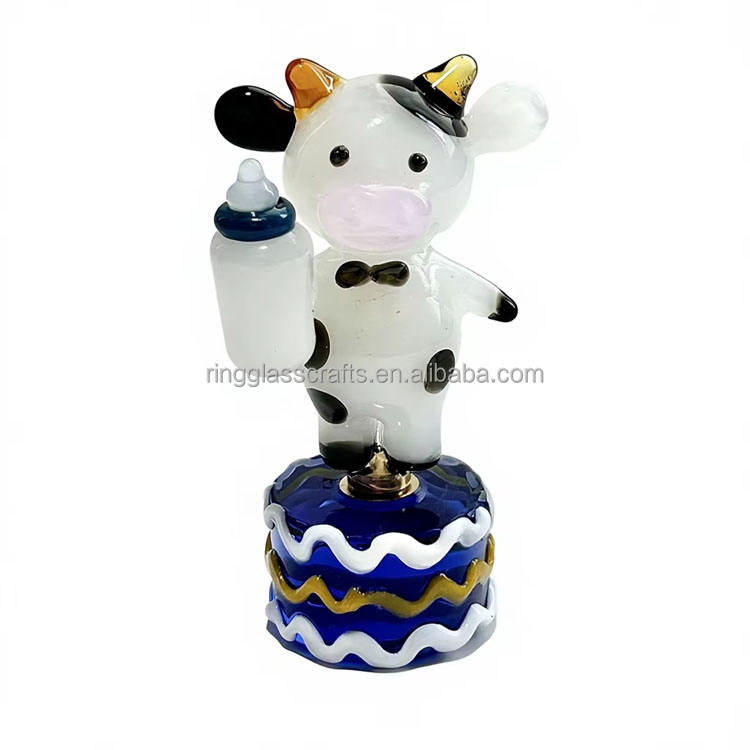 Handcrafted art glass rotating Dairy cow figurine(70x43mm)