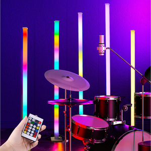 Fantezi köşe LED zemin lambası RGBW renkler değiştirilebilir USB şarj uzaktan & APP kontrol atmosfer 360 RGB tüp değnek ayakta lamba - Product Image 4