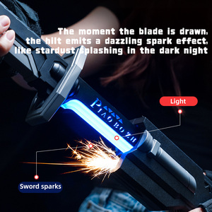 Jungen Geburtstags geschenk Kunststoff Spark blade Schwert Spielzeug Realistische Rauch Multi color Led Light Schwert mit Scheide und schillernden Funken effekt - Product Image 3