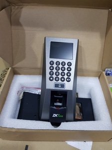 Terminale autonomo per il controllo degli accessi dispositivo di sblocco della porta con riconoscimento delle impronte digitali F18 - Product Image 4
