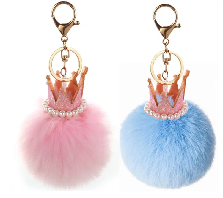 New Design Women Crown Keychain Jumbo Pom Pom Keychain with Fur Puff Ball