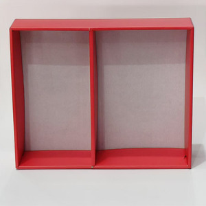 Scatola di cartone ondulata in stile semplice con carta da stampa personalizzata - Product Image 1