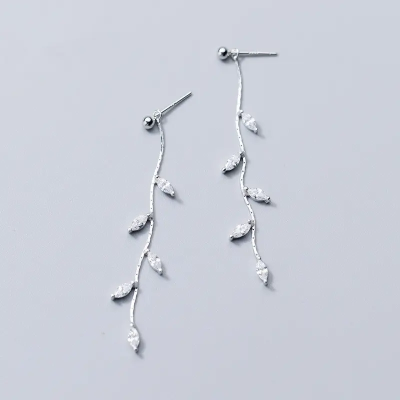 Orecchini a bottone con nappine a foglia in argento Sterling 925 orecchini a bottone con nappine a foglia di strass