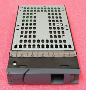 5563631-a VSP 7.6TB 6G SAS 2.5 Ổ đĩa cứng DKC-F910I-7R6RVM - Product Image 1