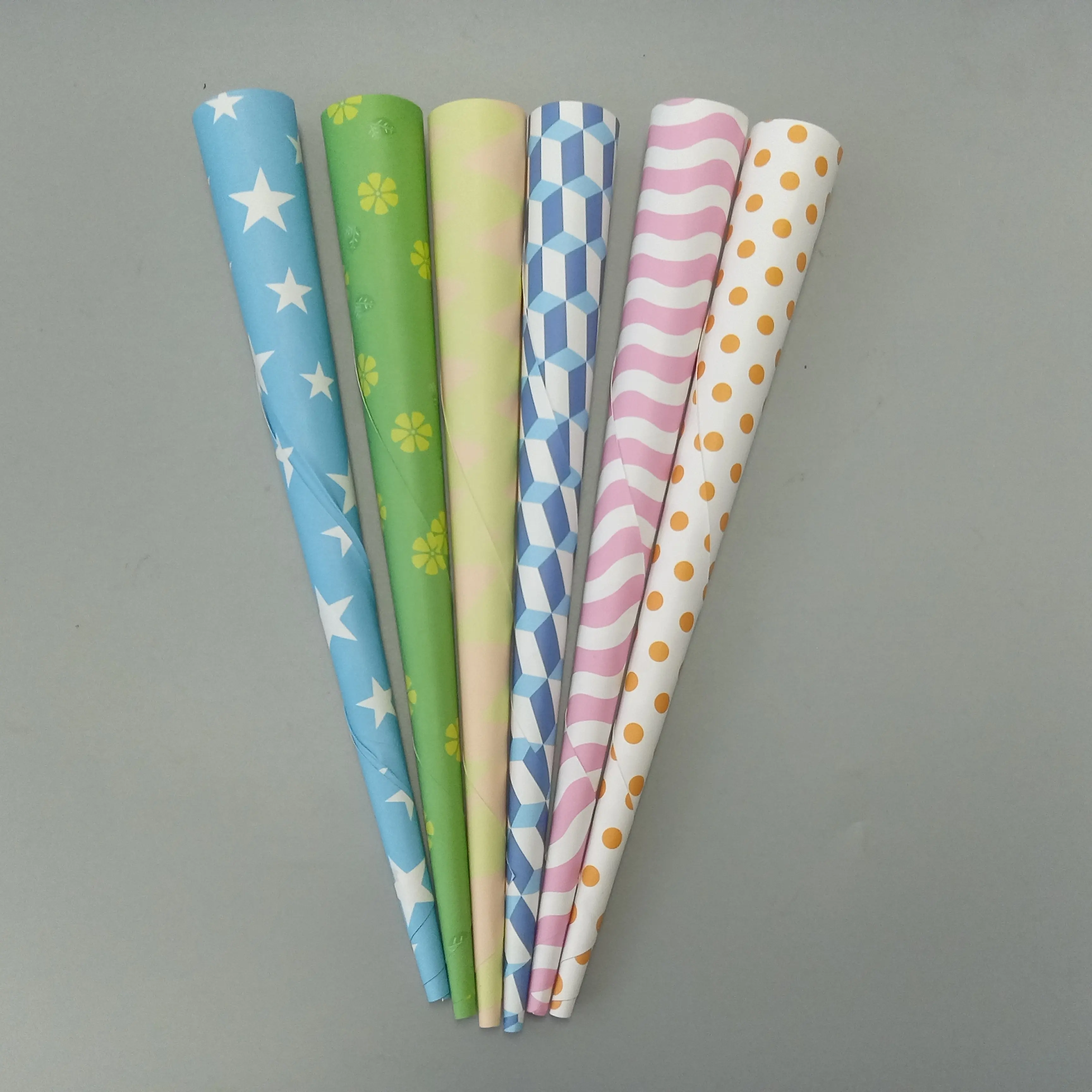 Cones de doces de algodão premium, 100 pacotes-doces, parque multicolor, varas de algodão para doces-celebração, revelação de sexo, peça de aniversário para crianças