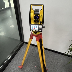 SOUTH Total Station <strong>N40</strong> Series with Laser Ranging and Absolute Encoding and Dual-axis Compensation - Product Image 2