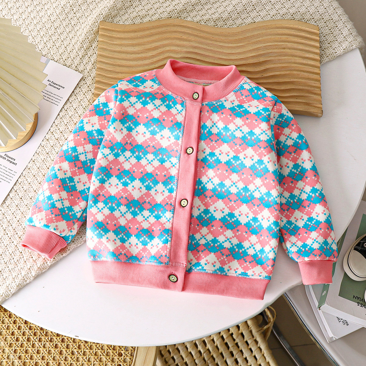 Blanc rose vert grille