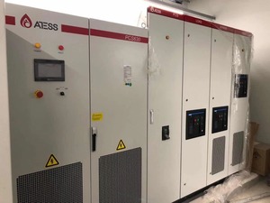 אטס pcs500 מ<span class=keywords><strong>inverter</strong></span> סולארי 500kw סוללה דו כיוונית <span class=keywords><strong>1mw</strong></span> 2mw פתרון אחסון אנרגיה פרויקט מסחרי שלוש פלט פאזה