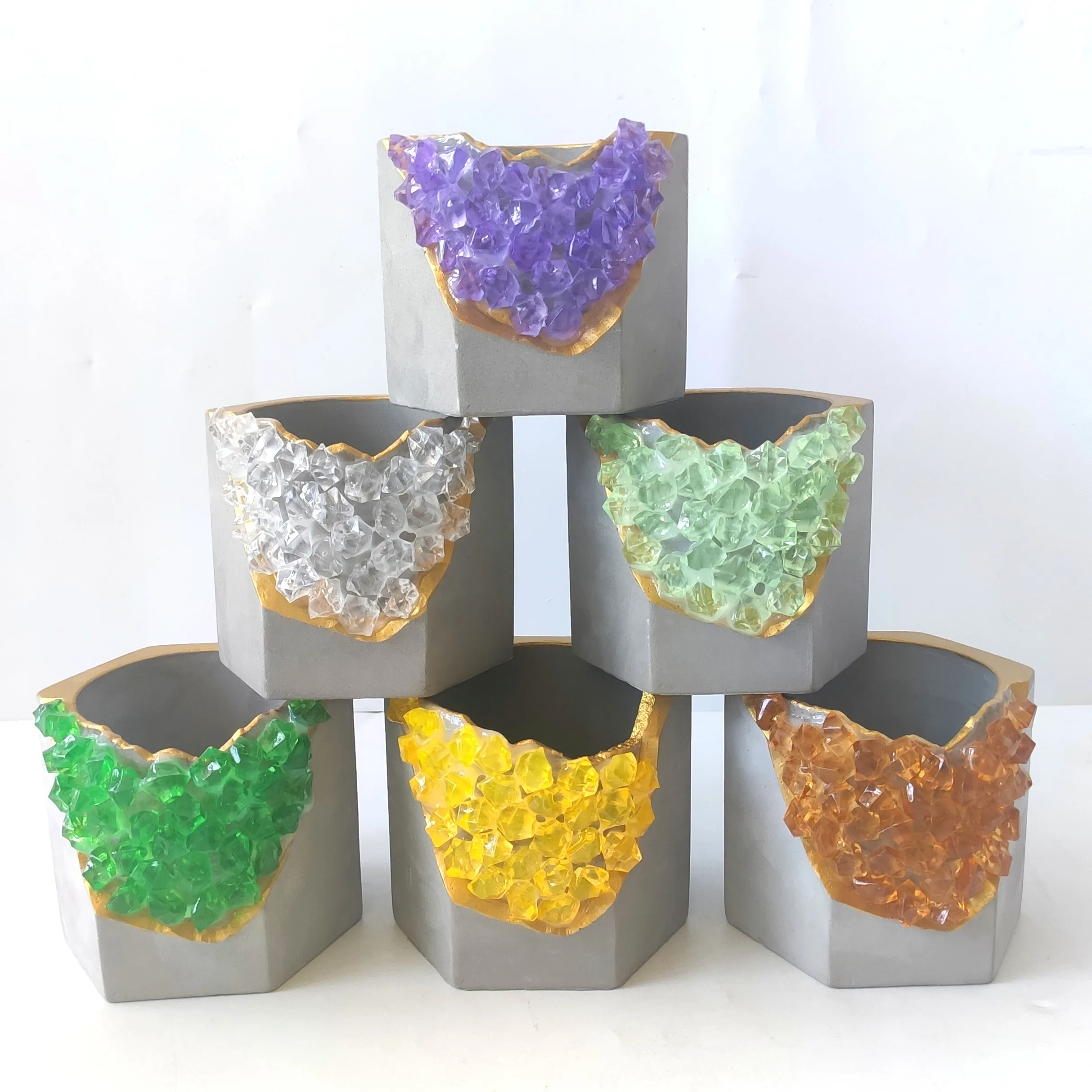 Pot de fleur de ciment créatif avec diamant Mini planteur en cristal améthyste Pot de plantation de plantes succulentes porte-bougie en cristal violet