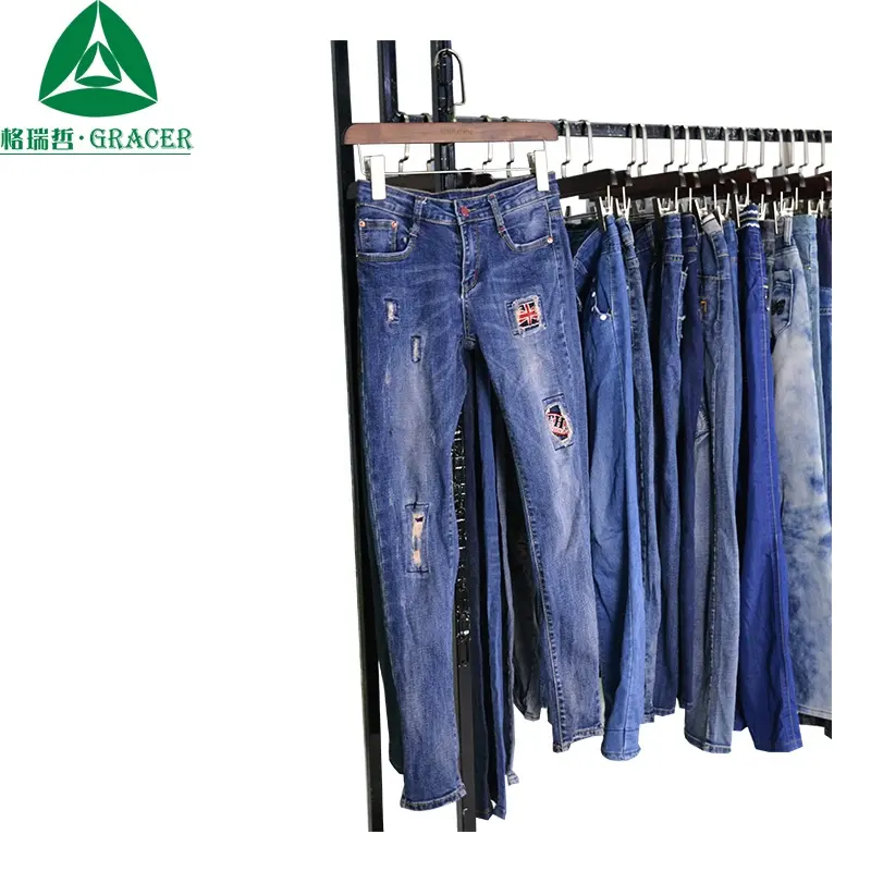 Corea vestiti di seconda mano jean pantaloni delle signore 50kg balle di misto di abbigliamento usato