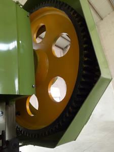 工厂定制机械动力压力机、不锈钢偏心压力机和硬币压力机 - Product Image 6