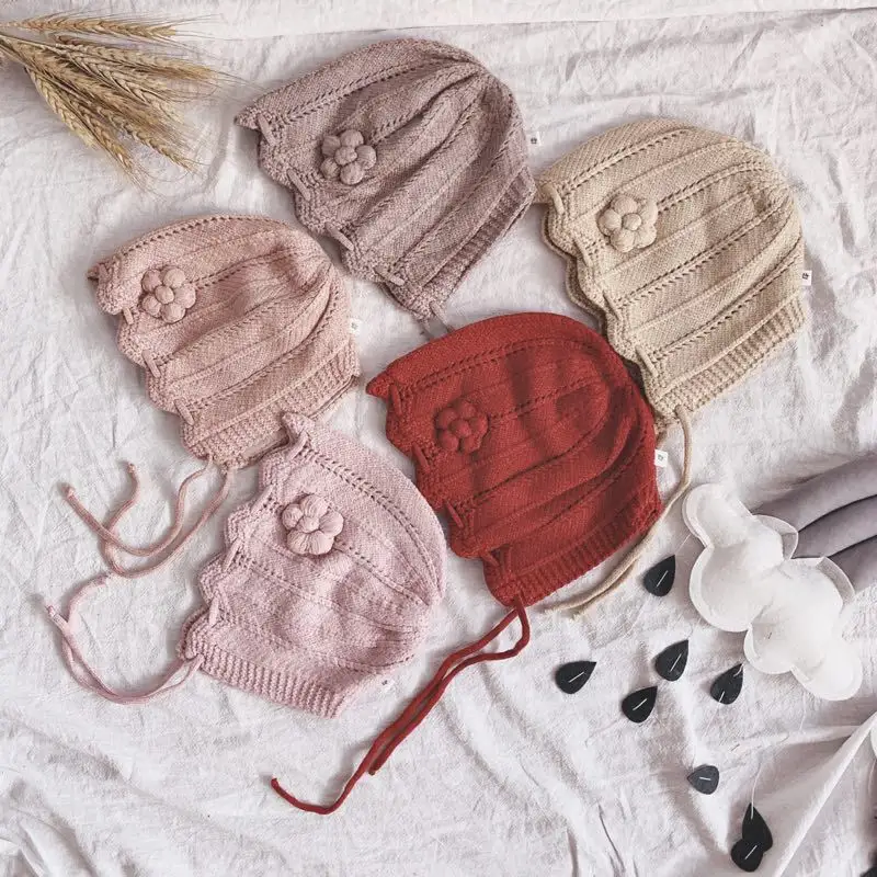 Cappello del bambino versione Coreana di autunno e di inverno dei bambini caldo lavorato a maglia cappello di lana per le ragazze del bambino sveglio fiori pullover cappello