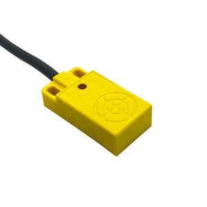 Precio de fábrica Sensor de acelerador inductivo 12V 24V NPN Sensor de proximidad inductivo de metal - Product Image 1