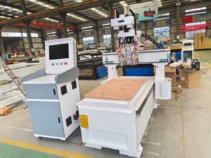 Enrutador cambiador de herramientas automático Cnc ATC 1325 enrutador Cnc de corte máquina de muebles de grabado de 3 ejes - Product Image 4
