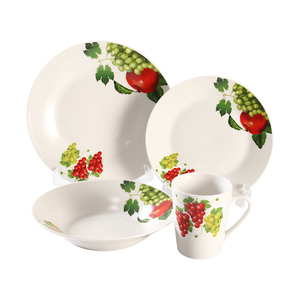 Restaurants Luxus <span class=keywords><strong>Custom</strong></span> <span class=keywords><strong>Pattern</strong></span> 16PCS Runde Teller Dinner Set Aufkleber Porzellan Dinner Set