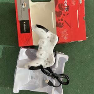 带振动的电脑有线USB控制器游戏手柄 - Product Image 4