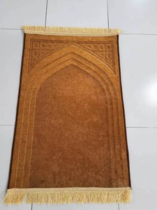 聚酯伊斯兰祈祷地毯地毯不同图案可清洗家庭穆斯林清真寺祈祷垫 - Product Image 4