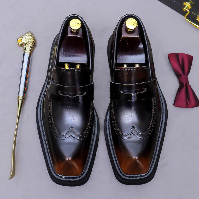 สีน้ำตาล