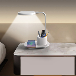 Lâmpada de mesa de leitura multifuncional com brilho ajustável, lâmpada de mesa <span class=keywords><strong>LED</strong></span> 3-em 1 com luz de toque e carregamento sem fio
