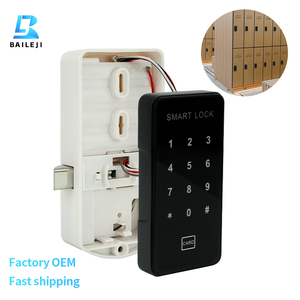 Khóa kết hợp kỹ thuật số màu đen và khóa thẻ, khóa điện tử cho tủ khóa phòng tập thể dục - Product Image 1