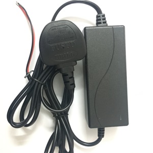 充電式バッテリーで複数のLEDライトを充電する1S 4.2V 4Aリチウムイオンバッテリー充電器 - Product Image 4