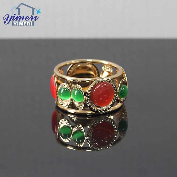 Rond de serviette métallique boho en perles de cristal doré k9 brillant et étincelant de luxe